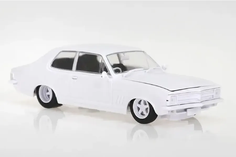 DDA 1/24 Holden Torana LC V8 Custom Scaled Plastic Model Kit image 121708