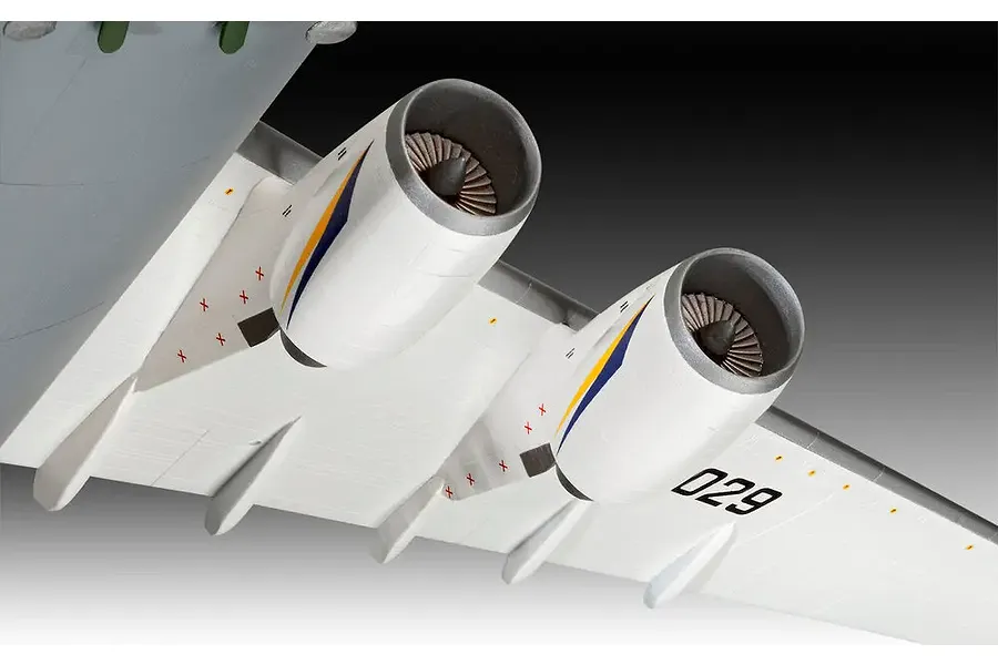 Revell 1/144 Antonov Ruslan An-124 Transport Jet Scaled Plastic Model Kit image 123196