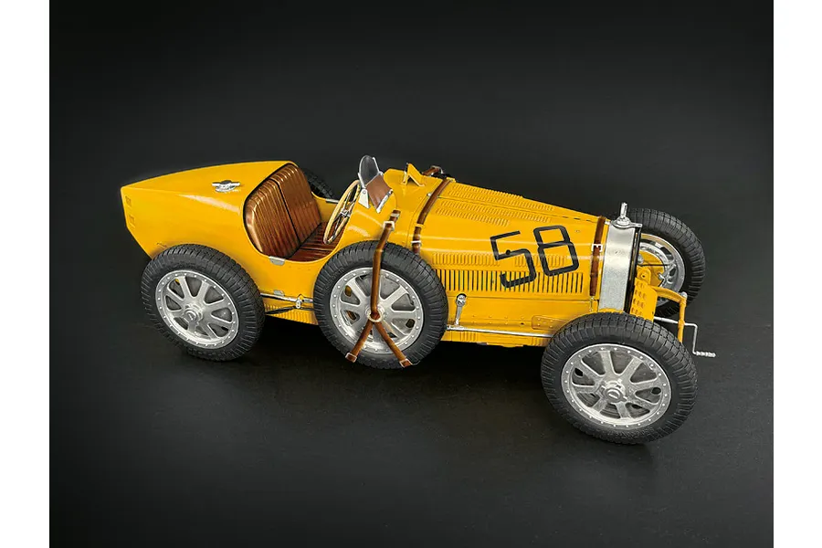 Italeri 1/12 Bugatti Type 35B 1929 Targa Floria/1930 Monaco GP Car Scaled Plastic Model Kit image 3