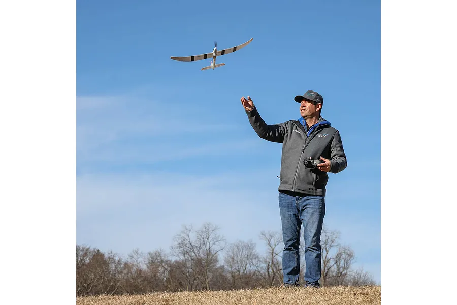 E-Flite RC Plane UMX Radian 730mm Glider BNF Basic with AS3X and Safe Select Technology image 125218