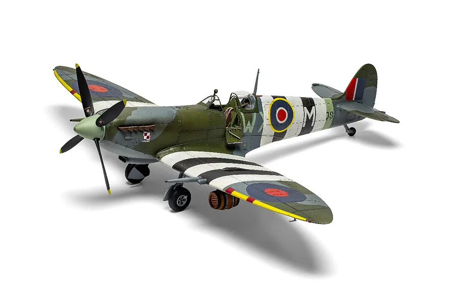 Airfix 1/24 Supermarine Spitfire Mk.IXc Fighter Scaled Plastic Model Kit - Flying Dray  image 126132