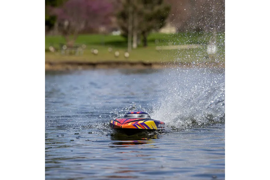 Pro Boat Sonicwake 24&amp;quot; Brushless Electric RC Speed Boat - Black image 126482