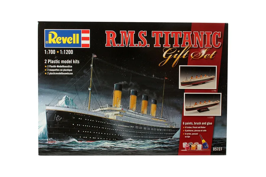 Revell R.M.S. Titanic Gift Set box featuring two plastic model kits in 1:700 and 1:1200 scales, including paints, brush, and glue.