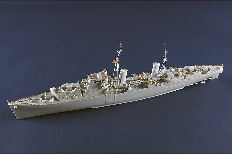 Trumpeter 1/350 HMS Scylla Dido-Class Light Cruiser Scaled Plastic Model Kit image 129620