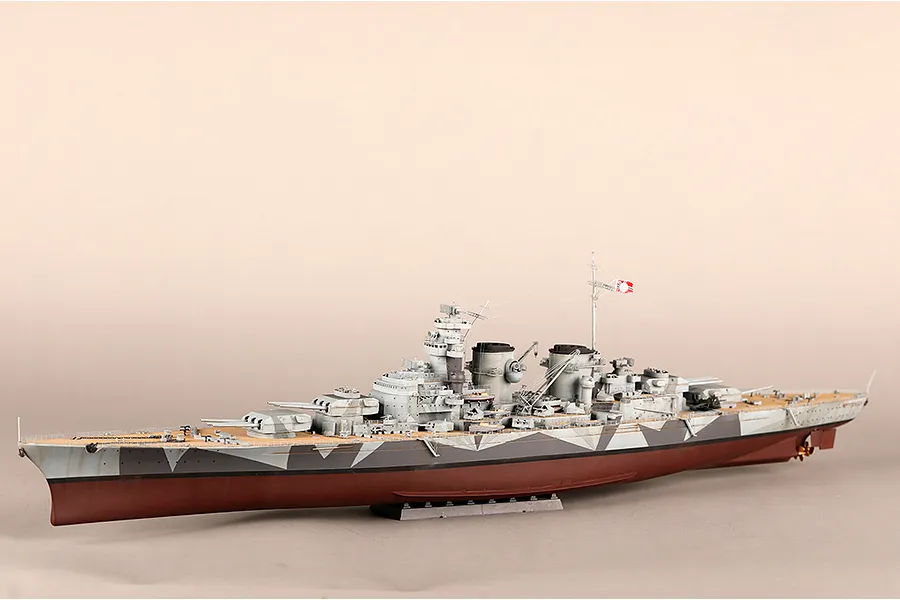 Trumpeter 1/350 DKM H Class Battleship Scaled Plastic Model Kit image 130127