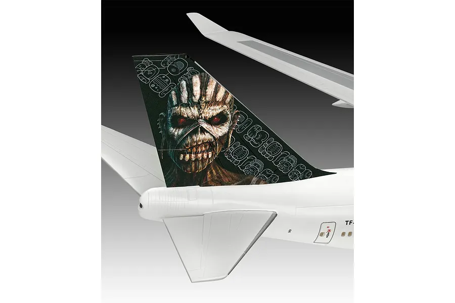 Revell 1/144 Boeing 747-700 Iron Maiden “Ed Force One” Aeroplane Scaled Plastic Model Kit image 132250
