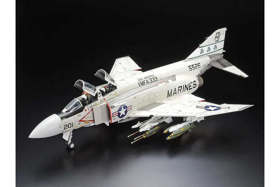 Tamiya 1/32 McDonnell Douglas F-4J Phantom II Jet Scaled Plastic Model Kit image 132435