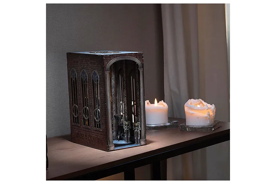Revell Book Nook - House of the Dragon: Iron Throne image 132926