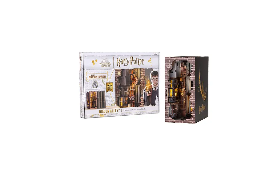 Revell 1/24 Book Nook - Harry Potter: Diagon Alley image 132927