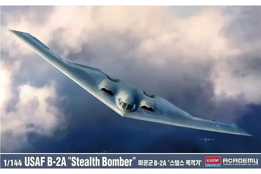 Academy 1/144 USAF B-2A &amp;quot;Stealth Bomber&amp;quot; Scaled Plastic Model Kit image 132957