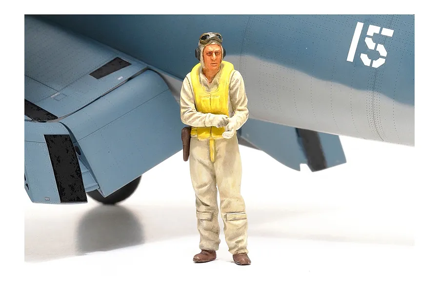 Tamiya 1/32 Vought F4U-1 Corsair Birdcage Fighter Scaled Plastic Model Kit image 134064