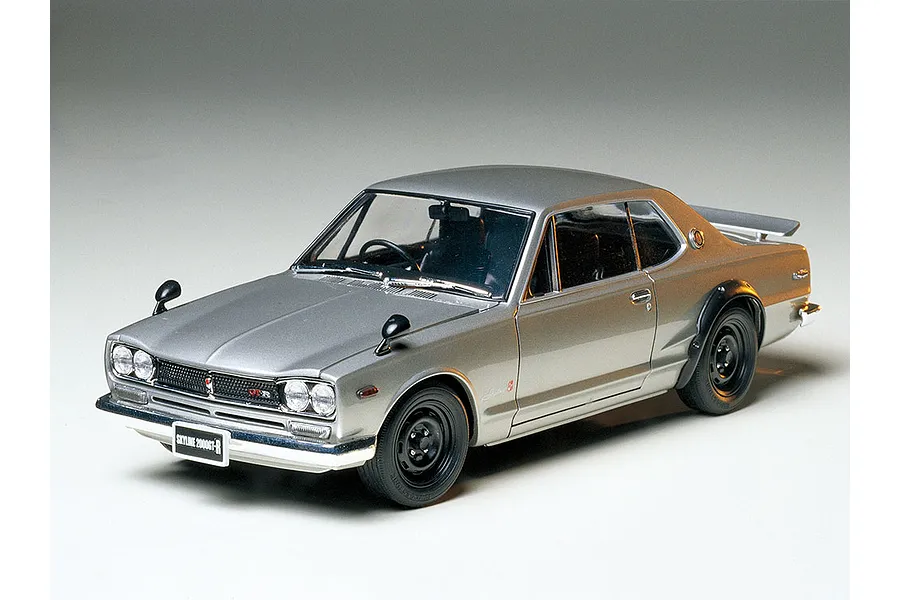 Tamiya 1/24 Nissan Skyline 2000 GT-R Hard Top Scaled Plastic Model Kit image 134562