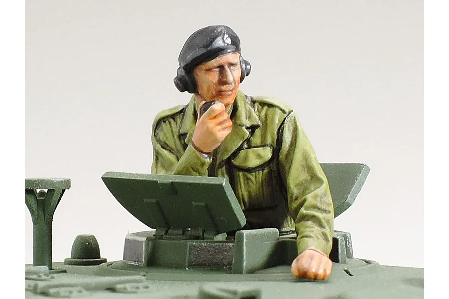 Tamiya 1/48 British Churchill (Mk.VII) Crocodile Tank Scaled Plastic Model Kit image 134589