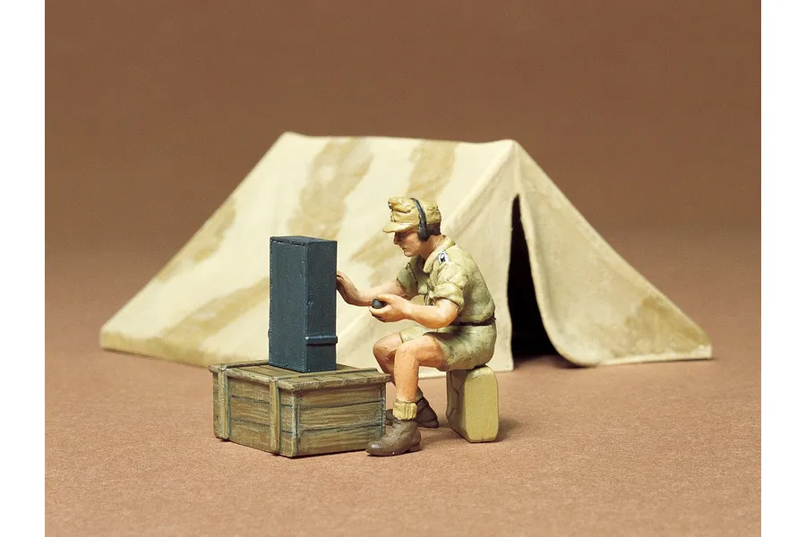 Tamiya 1/35 Military Tent Set Scaled Plastic Model Kit image 134815