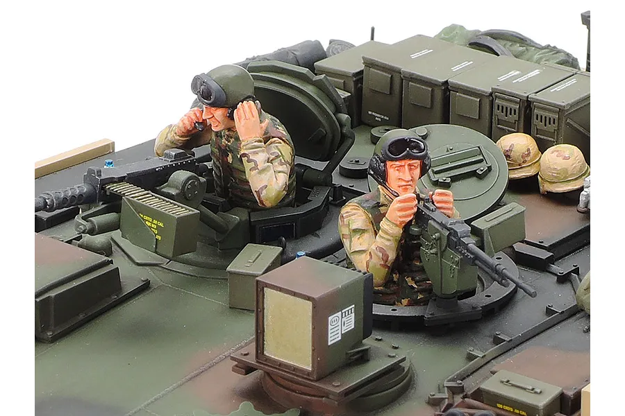 Tamiya 1/35 U.S. M1A2 Abrams with 120mm Main Gun Tank Scaled Plastic Model Kit - Operation Iraqi Freedom image 135139