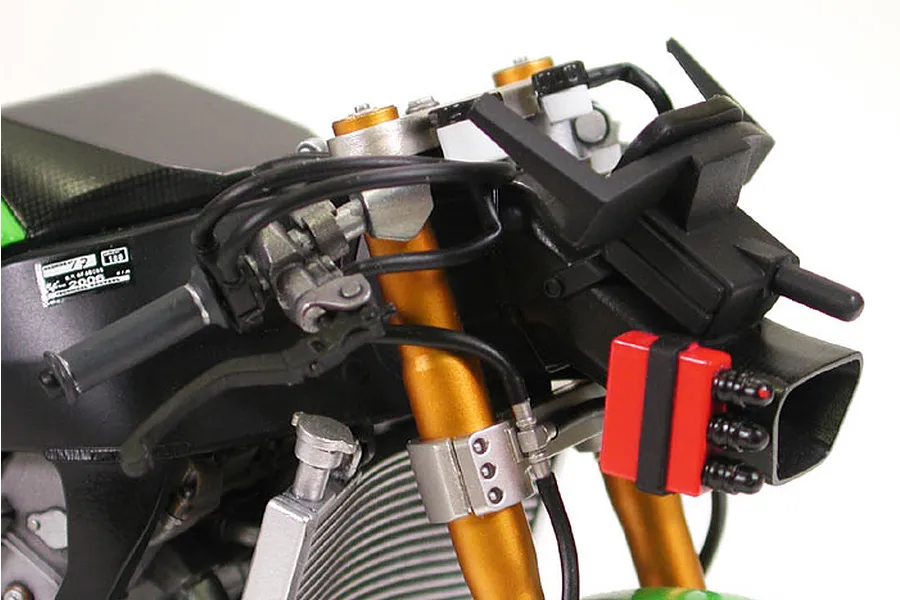 Tamiya 1/12 Kawasaki Ninja ZX-RR Motorcycle Scaled Plastic Model Kit image 135244