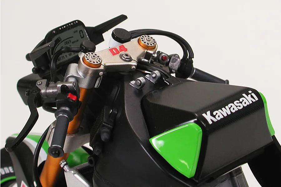 Tamiya 1/12 Kawasaki Ninja ZX-RR Motorcycle Scaled Plastic Model Kit image 135245