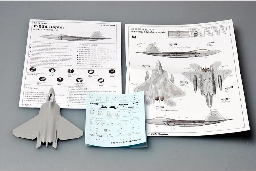 Trumpeter 1/144 F-22A Raptor Jet Fighter Scaled Plastic Model Kit image 135366
