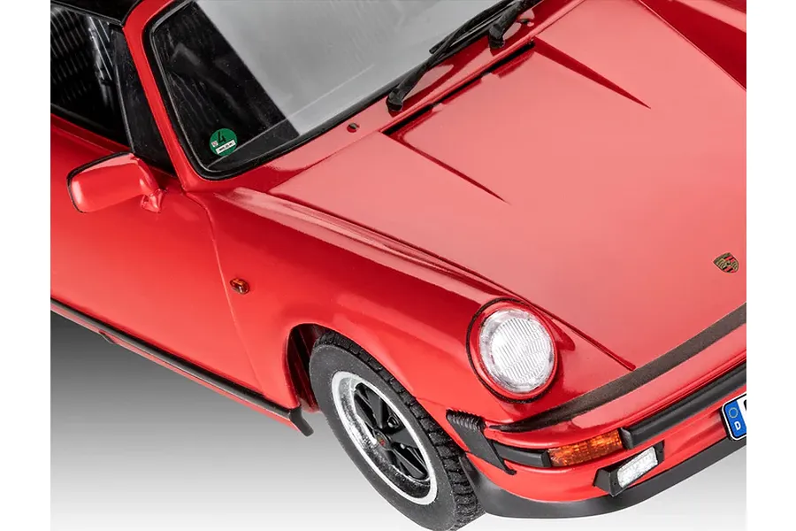 Revell 1/24 Porsche 911 Carrera 3.2 Targa (G-Model) Car Scaled Plastic Model Set image 135536