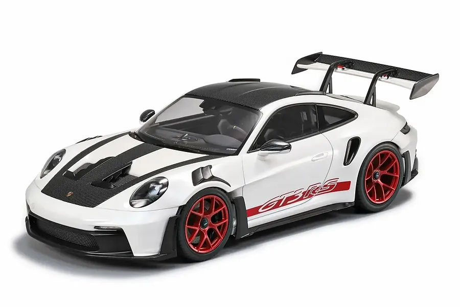 Tamiya 1/24 Porsche 911 GT3 RS (992) Scaled Plastic Model Kit image 136339