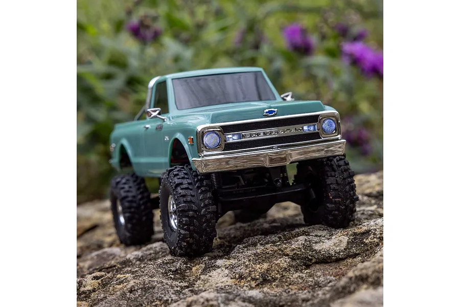 Axial SCX30 Chevrolet K10 RC Rock Crawler Electric 4WD 1/30 Scale RTR - Green image 141420