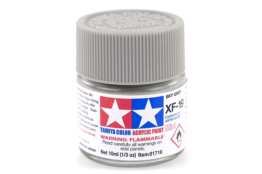 Tamiya XF-19 Sky Grey Flat Acrylic Paint 10ml image 14155