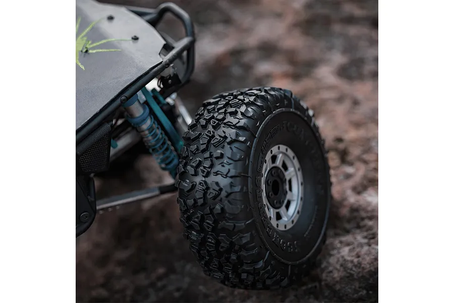 JConcepts 2.2&amp;quot; Landmines Super Soft (Green Compound) Crawler Tyres with Foam Inserts 2Pcs image 143004
