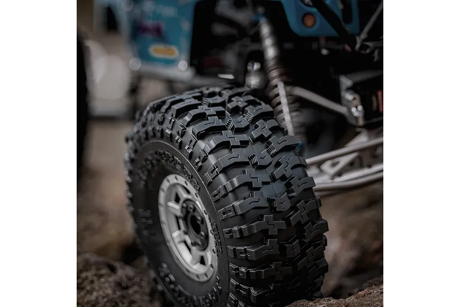 JConcepts 2.2&amp;quot; Tusk Super Soft (Green Compound) Crawler Tyres with Foam Inserts 2Pcs image 143010