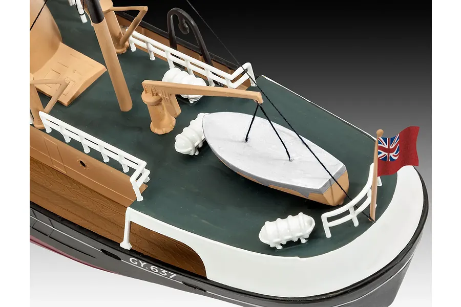 Revell 1/142 Northsea Fishing Trawler Scaled Plastic Model Kit image 4