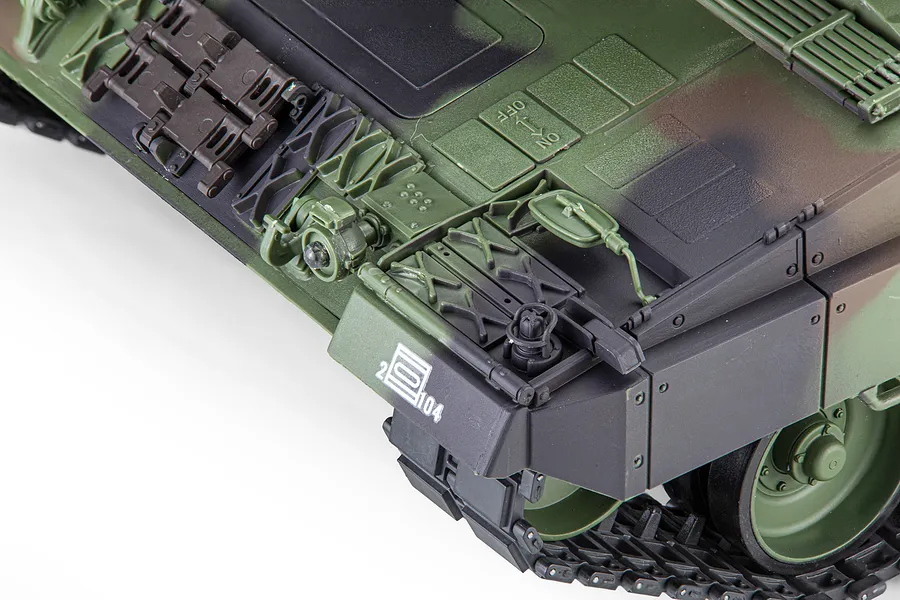 Heng Long German Leopard 2A6 RTR RC Tank Electric Tracked 1/16 Scale RTR image 143448