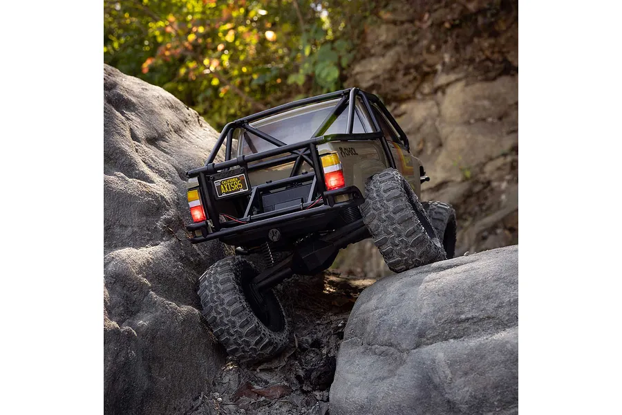 Axial SCX10 III 1987 Toyota SR5 RC Rock Crawler Electric 4WD 1/10 Scale RTR - Brown image 144056
