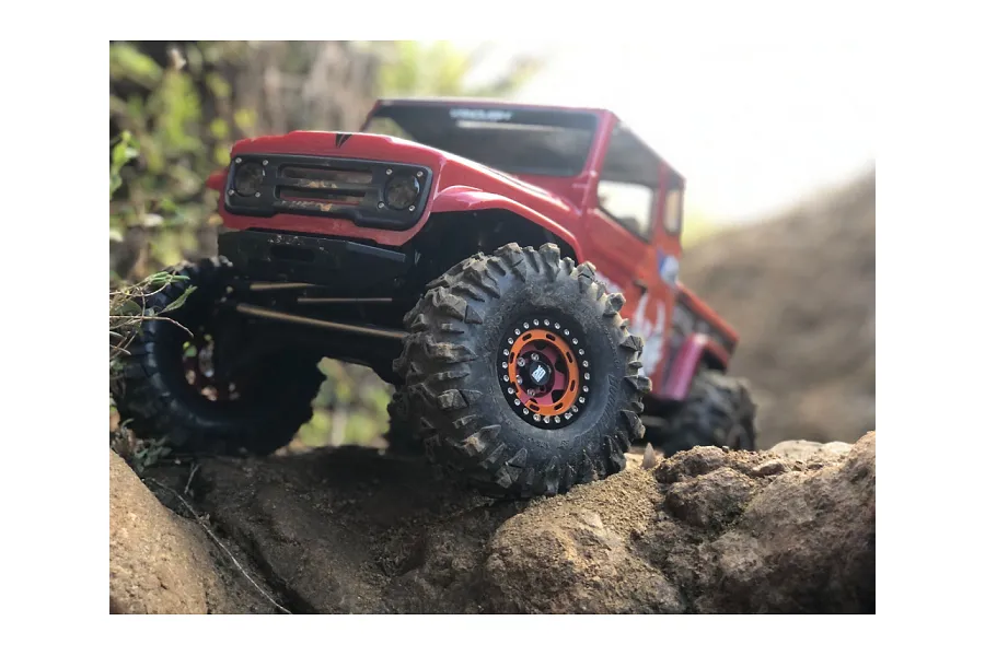 Boom Racing 1.9&amp;quot; AGGRESSOR GEKKO Red Rock Crawler Tyres with Rock Monster Green Foam Inserts 2Pcs image 147015