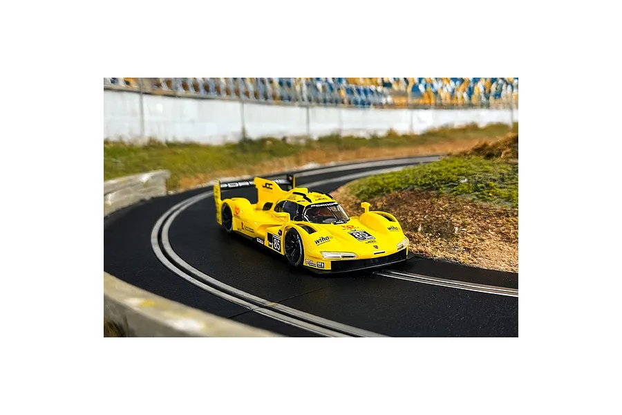 Scalextric 1/32 2025 Porsche 963 - JDC Miller Motor Sport Daytona Slot Car image 147358