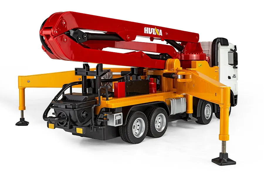 HuiNa 1381 RC Concrete Pump Truck Electric 4WD 1/18 Scale RTR - Red/Yellow image 148059