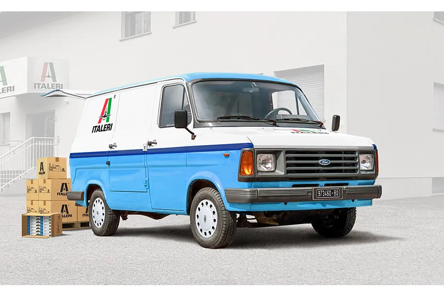 Italeri 1/24 Ford Transit &amp;quot;Italeri&amp;quot; Van Scaled Plastic Model Kit image 2