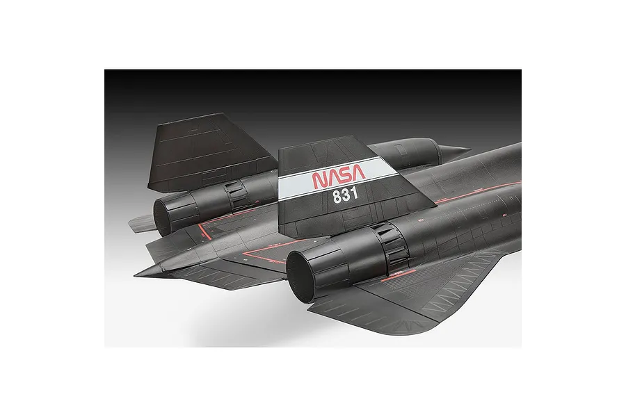Revell 1/48 Lockheed SR-71B Blackbird Training Version Scaled Plastic Model Kit image 4