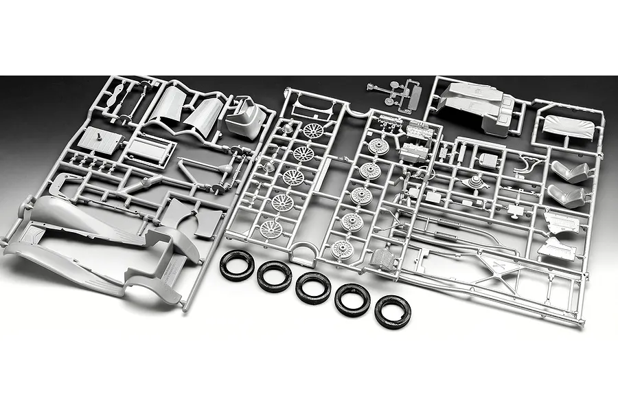 Revell 1/32 Jaguar SS 100 Scaled Plastic Model Kit image 7