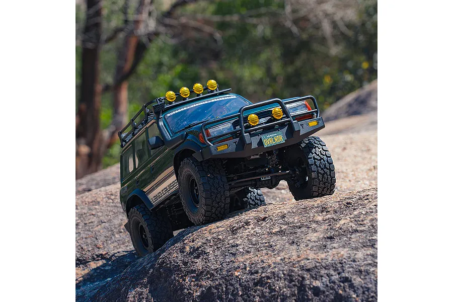 FMS FCX10 OVR LC80 RS Land Cruiser 80 RC Rock Crawler Electric Brushless 4WD 1/10 Scale RTR - Green image 149366