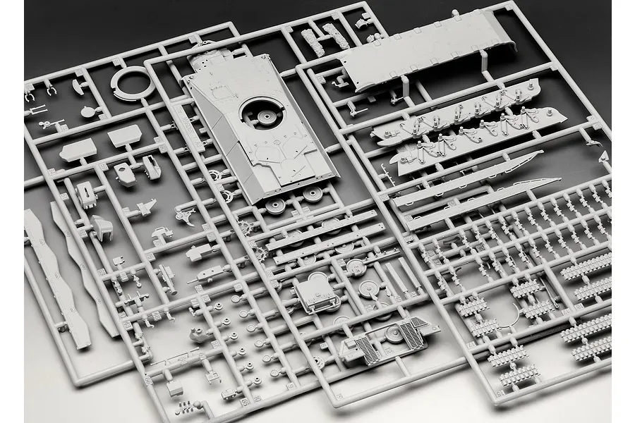 Grey plastic model kit sprues for a 1/72 scale SPz Marder 1A3 tank, showing various unpainted parts attached to frames.