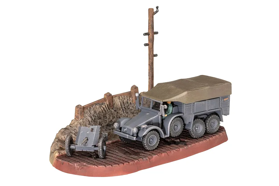 Revell 1/76 Krupp Protze KFZ 69 with 3.7cm Pak Scaled Plastic Model Starter Kit image 2