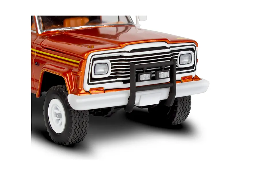 Revell 1/24 Jeep J-10 Pickup with Camper Scaled Plastic Model Kit image 8