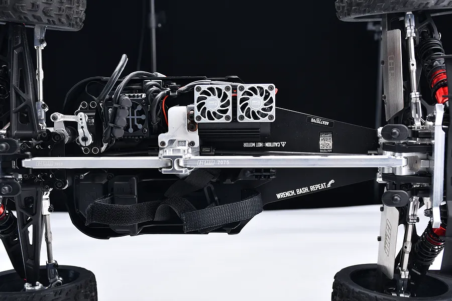 GPM Aluminium Rear Chassis Brace - Red image 2