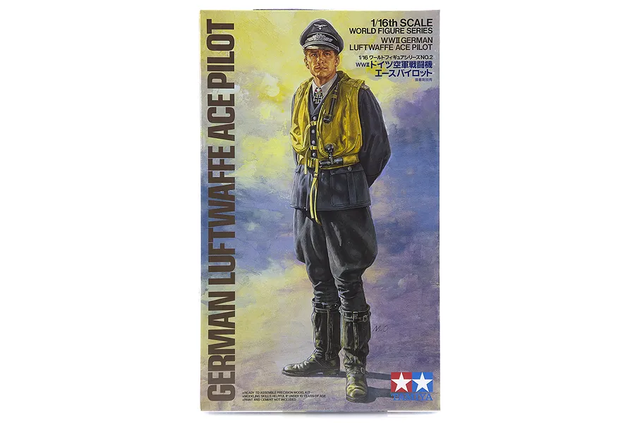 Tamiya 1/16 German WWII Luftwaffe Ace Pilot Scaled Plastic Model Kit image 16667