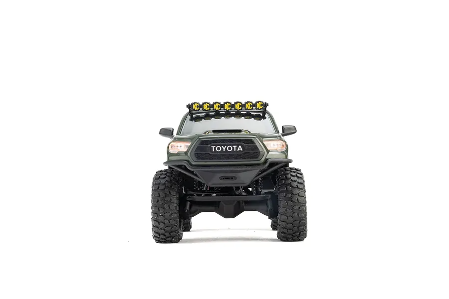 Axial SCX30 Toyota Tacoma RC Rock Crawler Electric 4WD 1/30 Scale RTR - Green image 5