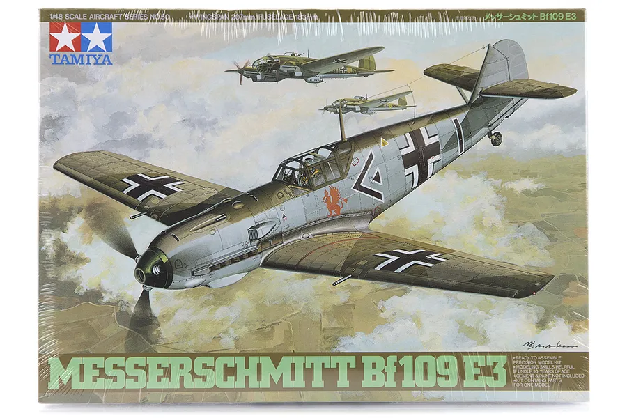 Tamiya 1/48 Messerschmitt Bf109 E3 Trop Fighter Scaled Plastic Model Kit image 17258