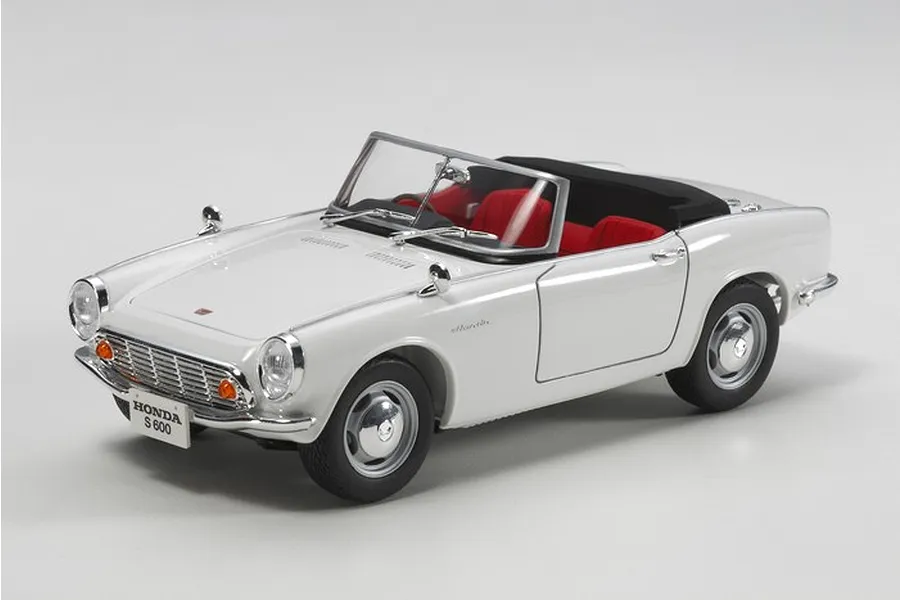 Tamiya 1/24 Honda S600 Scaled Plastic Model Kit image 2