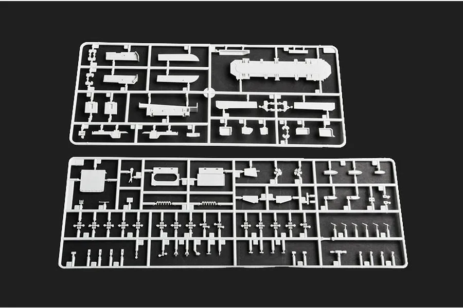 Trumpeter 1/700 PLA Navy &amp;quot;Liao Ning&amp;quot; Aircraft Carrier Plastic Model Kit image 23848