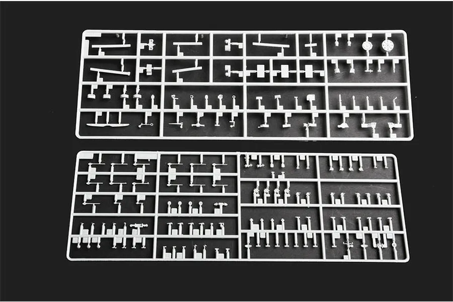 Trumpeter 1/700 PLA Navy &amp;quot;Liao Ning&amp;quot; Aircraft Carrier Plastic Model Kit image 23849