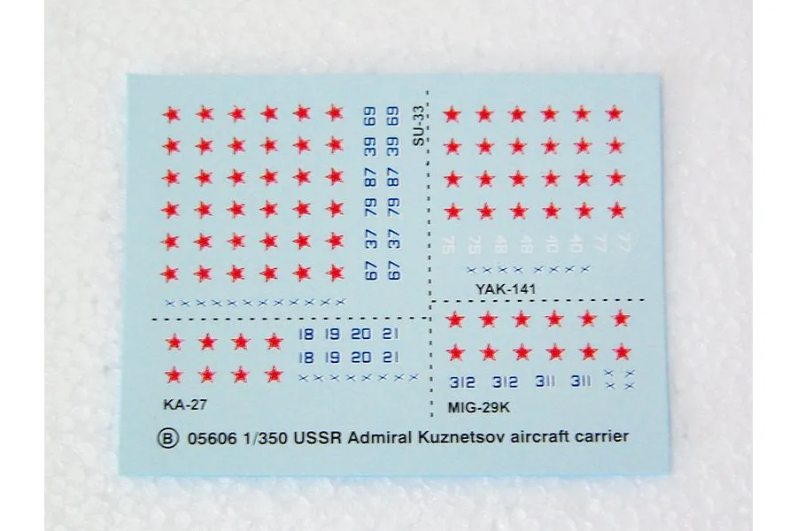 Trumpeter 1/350 USSR Admiral Kuznetsov Aircraft Carrier Plastic Model Kit image 23893