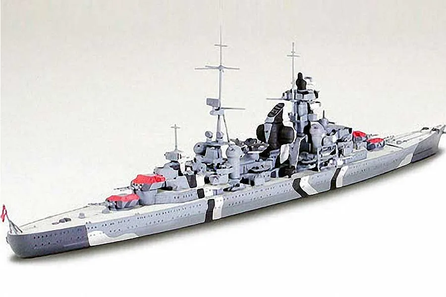 Tamiya 1/700 German Prinz Eugen Heavy Cruiser Plastic Model Kit image 24550